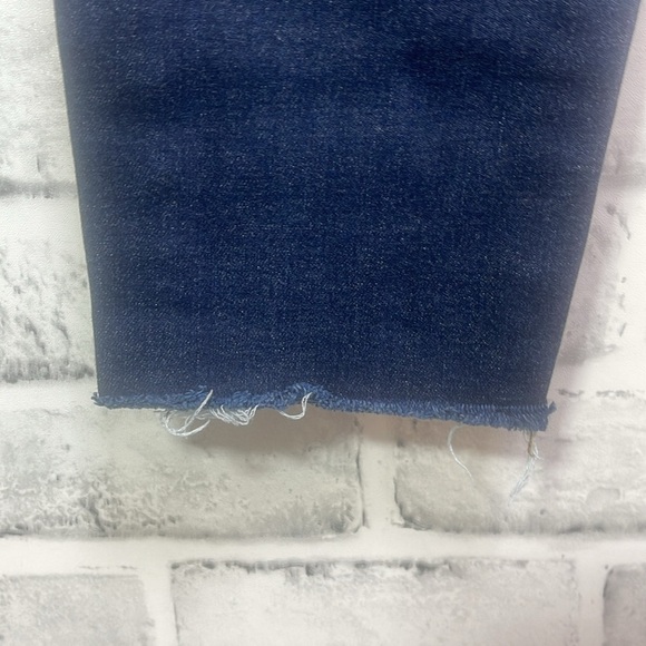 Articles of Society Skinny Frayed Hem 26 - Picture 10 of 10